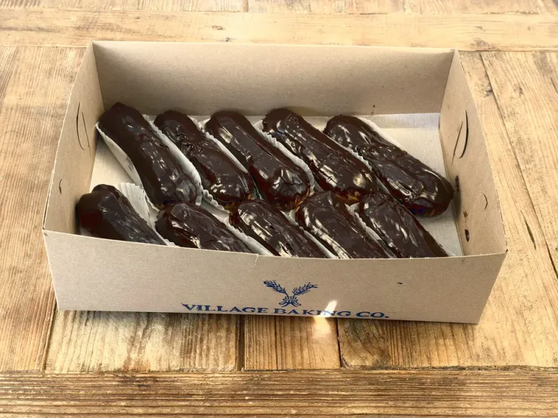 Mini Chocolate Éclairs